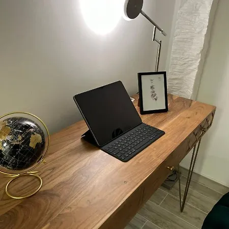 Cozy Nuernberg-schwaig-messe-kueche-balkon * Schwaig bei Nürnberg