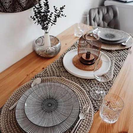 Appartement Cozy Nuernberg-schwaig-messe-kueche-balkon Schwaig bei Nürnberg