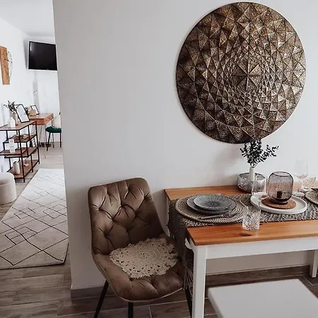 Cozy Nürnberg-schwaig-messe-küche-balkon *